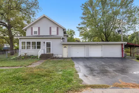 306 W Chicago Rd, Davis Junction, IL 61020