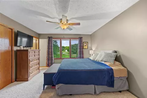 Bedroom - 1397 Pier Dr, Lake Summerset, IL 61019 photo 1 of 5