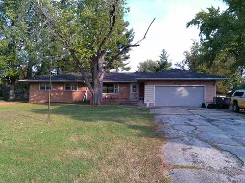 5844 Prairie Hl, South Beloit, IL 61080