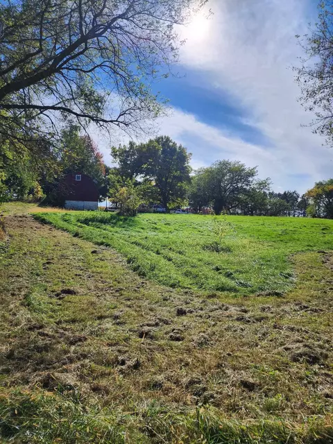 Exterior - 205 Il Rte 64, Lanark, IL 61046 photo 13 of 28