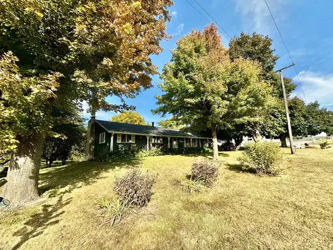 Exterior - 205 Il Rte 64, Lanark, IL 61046 photo 9 of 28