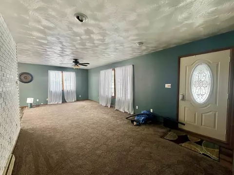 Living - 205 Il Rte 64, Lanark, IL 61046 photo 4 of 7