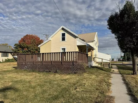 122 N Rochester St, Lanark, IL 61046 photo 3