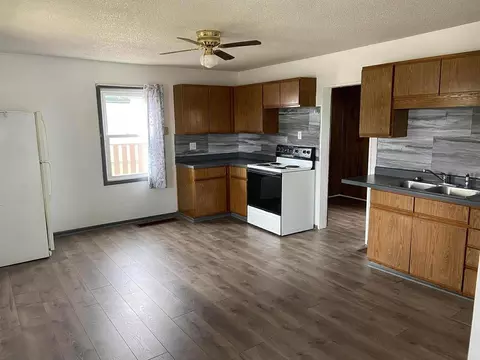 122 N Rochester St, Lanark, IL 61046 photo 8