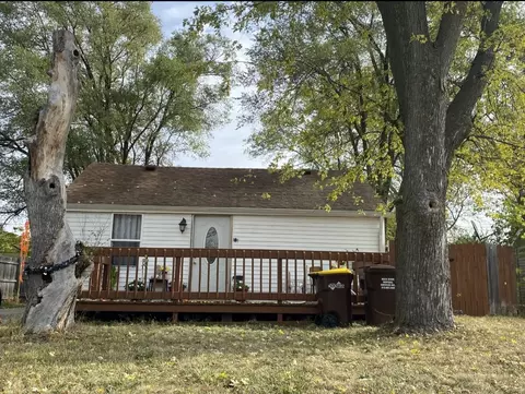3134 Sewell St, Rockford, IL 61109