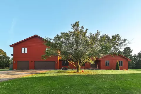 9221 Dirkshire Dr, Woodstock, IL 60098