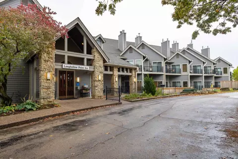 5129 W Longhollow Rd, Galena, IL 61036
