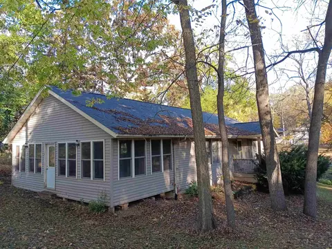 2216 Gainsboro Rd, Lake Summerset, IL 61019