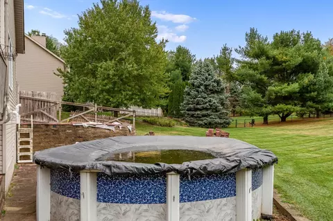 Exterior - 5166 E Hubbard Trl, Byron, IL 61010 photo 5 of 5
