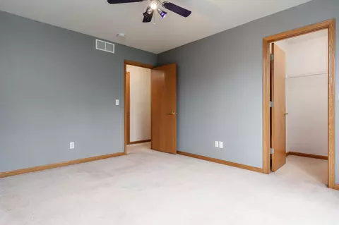 Bedroom - 5166 E Hubbard Trl, Byron, IL 61010 photo 6 of 9