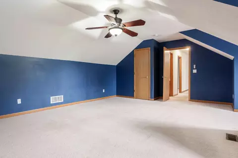 Bedroom - 5166 E Hubbard Trl, Byron, IL 61010 photo 9 of 9