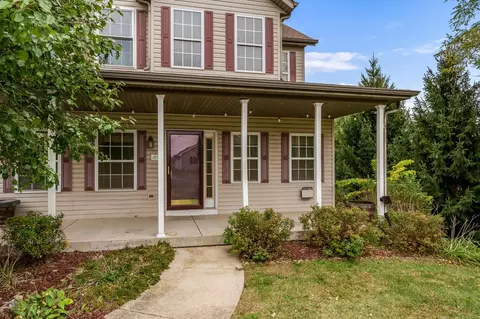 Exterior - 5166 E Hubbard Trl, Byron, IL 61010 photo 2 of 5