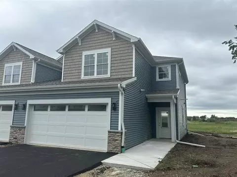 3156 S Bartells Dr, Beloit, WI 53511
