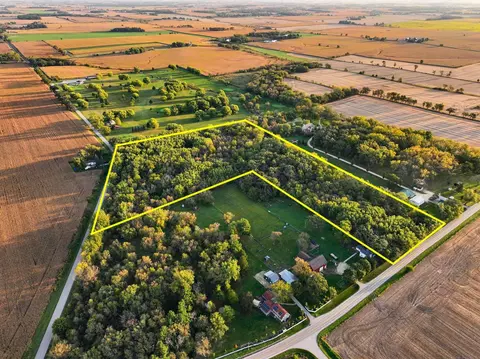 0 Hunter Rd, Capron, IL 61012