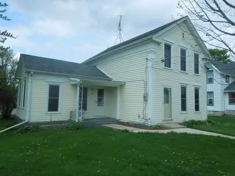 502 Burnett Ave, Warren, IL 61087