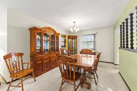 295 Forestcliff Ct, Lake Summerset, IL 61019 photo 6
