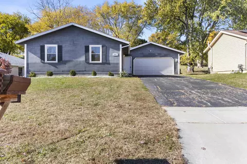 5716 Whispering Way, Loves Park, IL 61111