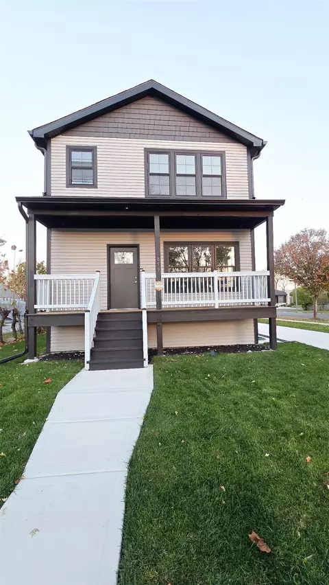 859 John St, Bensenville, IL 60106