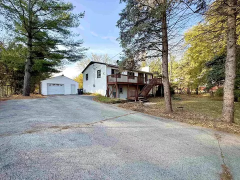 9955 E High Rd, Stillman Valley, IL 61084