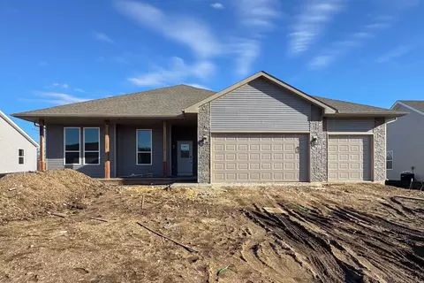 15237 Yellowstone Dr, South Beloit, IL 61080