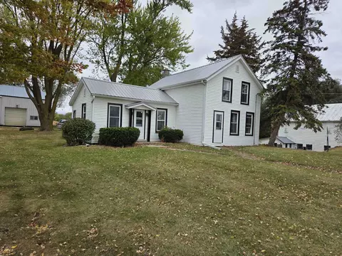 5910 Unity Rd, Lena, IL 61048
