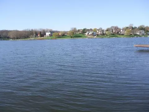2203 Gainsboro Ave, Lake Summerset, IL 61019 photo 4