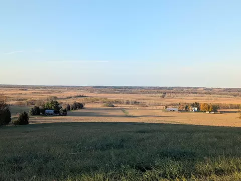 State Line Road, Durand, IL 61024