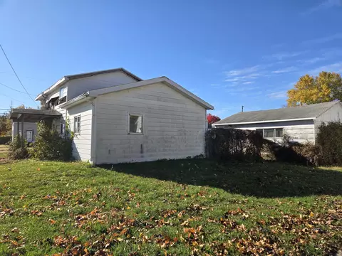 412 E Colden St, Polo, IL 61064 photo 5