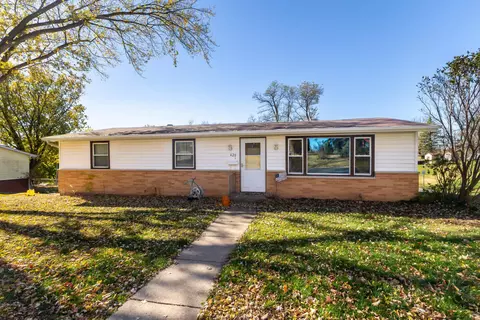 620 Clinton St, Galena, IL 61036