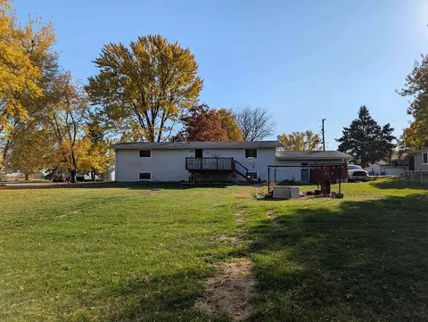 2042 Kenneth Dr, Freeport, IL 61032 photo 27
