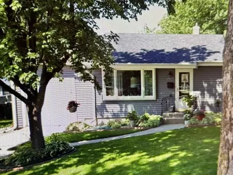 2029 24th, Rockford, IL 61108