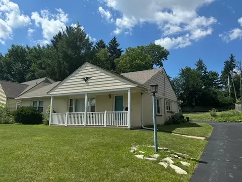 1937 E Gate Pkwy, Rockford, IL 61108