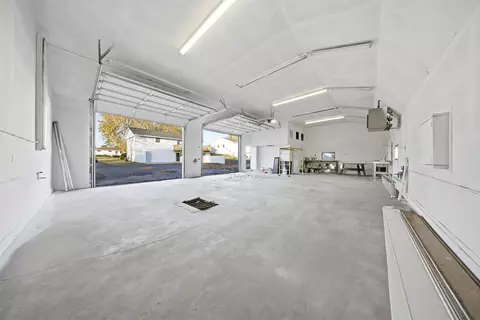 Other - 2065 W Fairview Rd, Freeport, IL 61032 photo 13 of 14