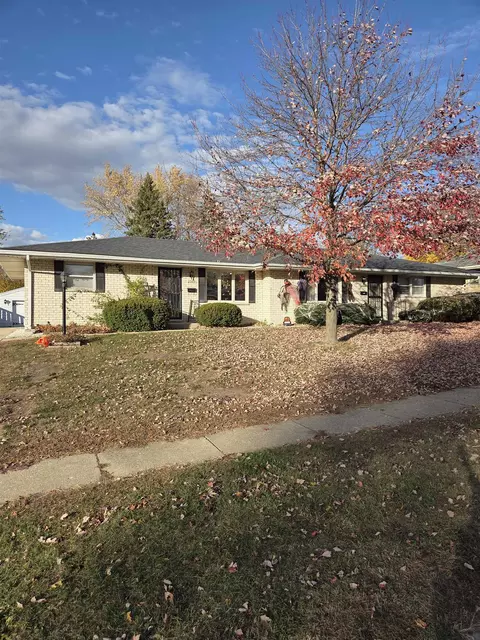2304-2306 Eastmoreland Ave, Rockford, IL 61108