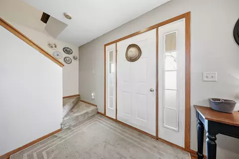 11155 Downing Ln, Roscoe, IL 61073 photo 5