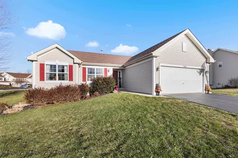 9106 Leicester Way, Roscoe, IL 61073