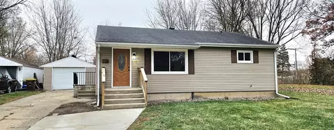 2320 Jonathan Ave, Rockford, IL 61103