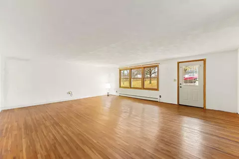 Living - 739 Elgin St, Cherry Valley, IL 61016 photo 1 of 5