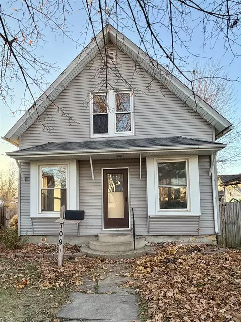 709 Caswell St, Belvidere, IL 61008