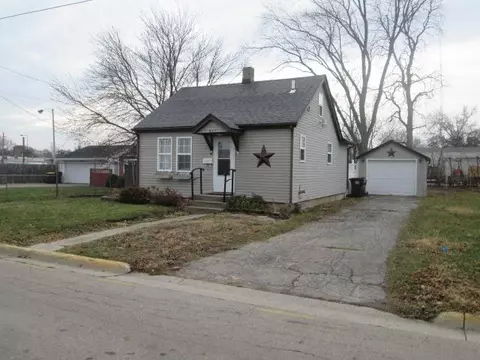 417 Loves Ct, Loves Park, IL 61111