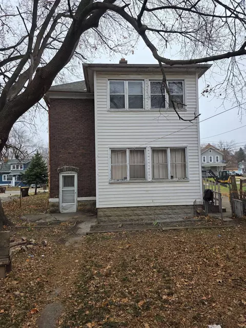 Other - 21 W Dexter, Freeport, IL 61032 photo 3 of 8