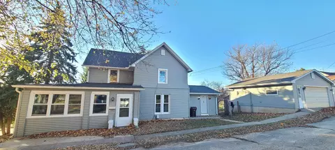507 Lester St, Mount Carroll, IL 61053