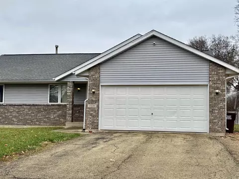 Exterior - 1519 Ruby St, Belvidere, IL 61008 photo 2 of 4