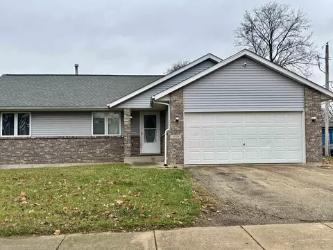 1519 Ruby St, Belvidere, IL 61008