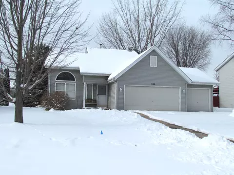 350 Joyce Ave, Rockford, IL 61107