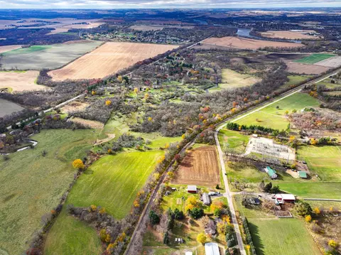 000 N Kishwaukee Rd, Stillman Valley, IL 61084