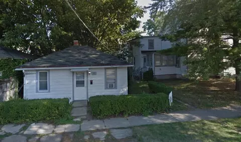 528-528 S 12 S State Ave, Freeport, IL 61032 photo 2