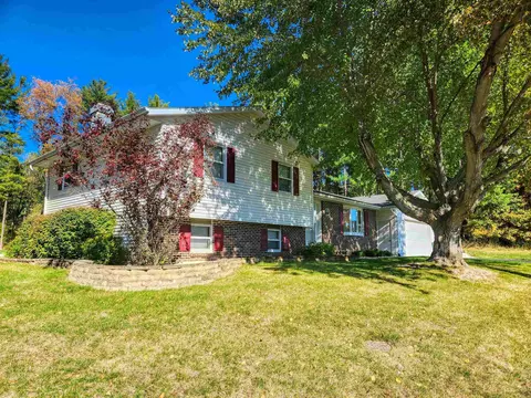 4-208 R Beachcomber, Lanark, IL 61046