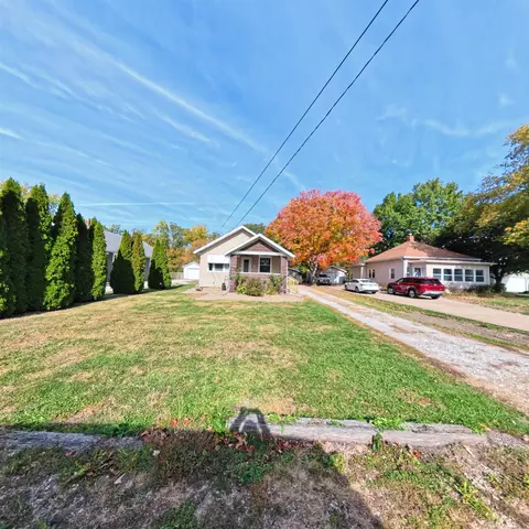 118 W 3rd St, Streator, IL 61364