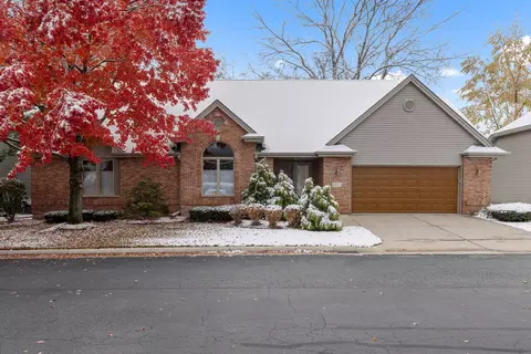 5933 Heritage Pl, Loves Park, IL 61111